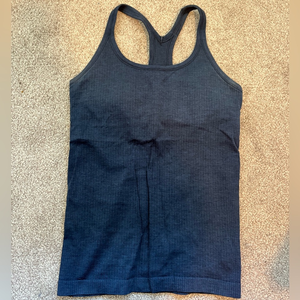 Lululemon Ebb to Street Tank Top Light Support, B/C Cup. True Navy, size 6